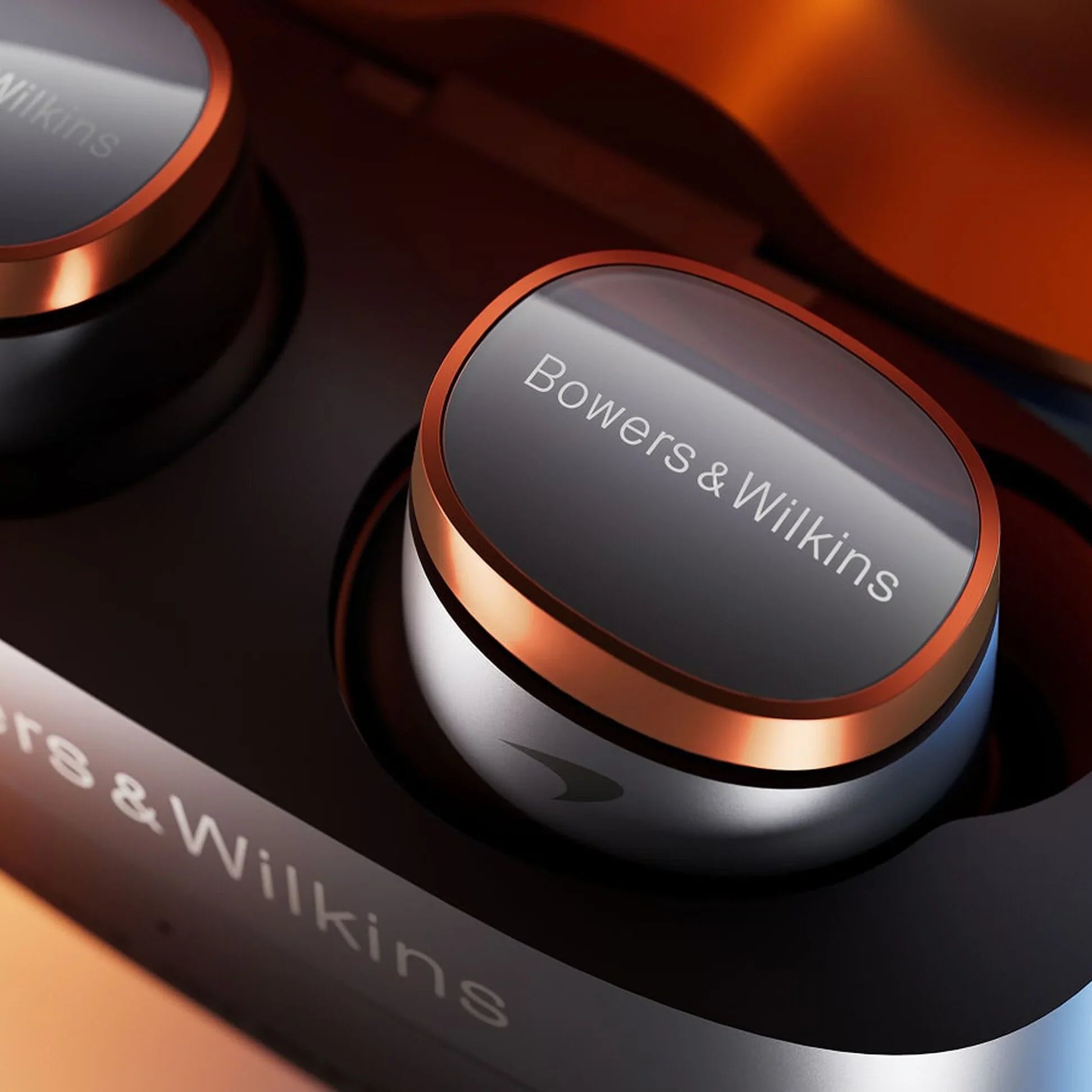 Bowers &amp; Wilkins Pi8