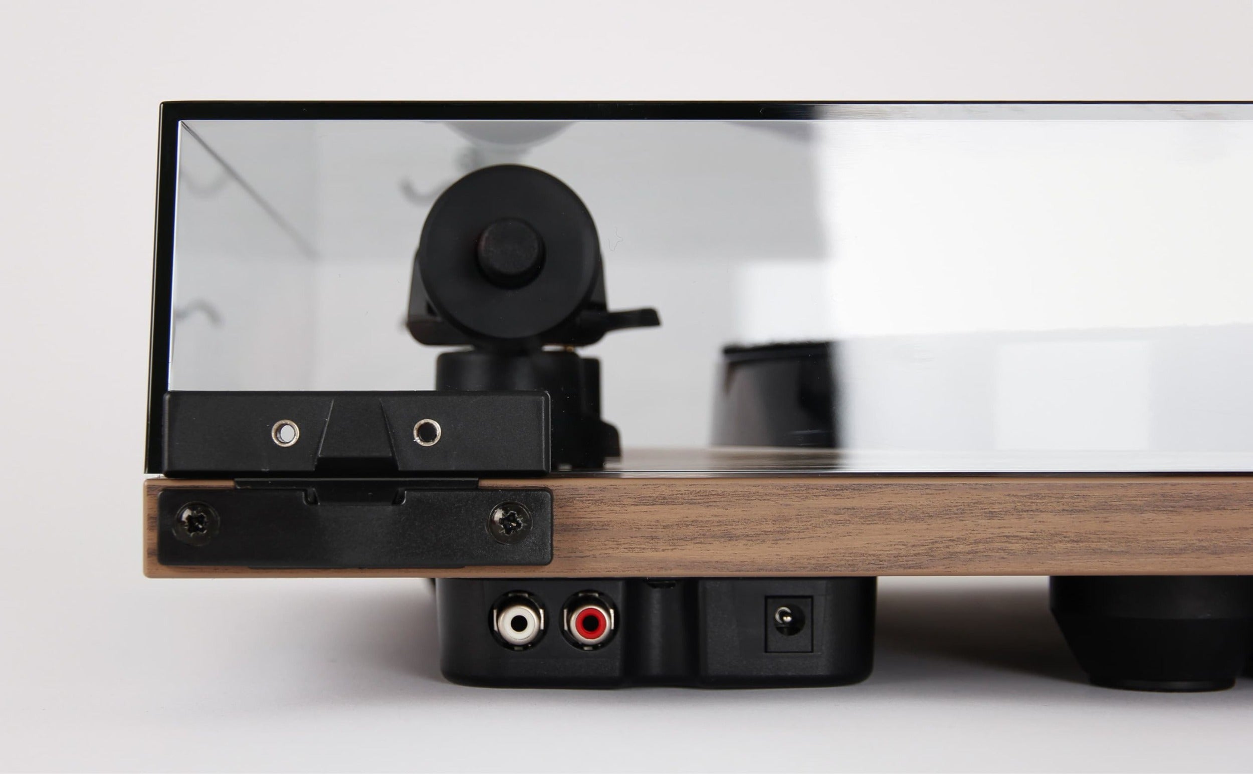 Rega Planar 1 Plus (Valnød)