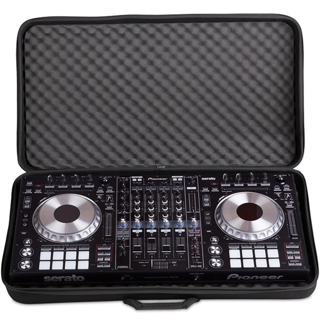 UDG Creator Controller Hardcase 2XL (U8304BL)